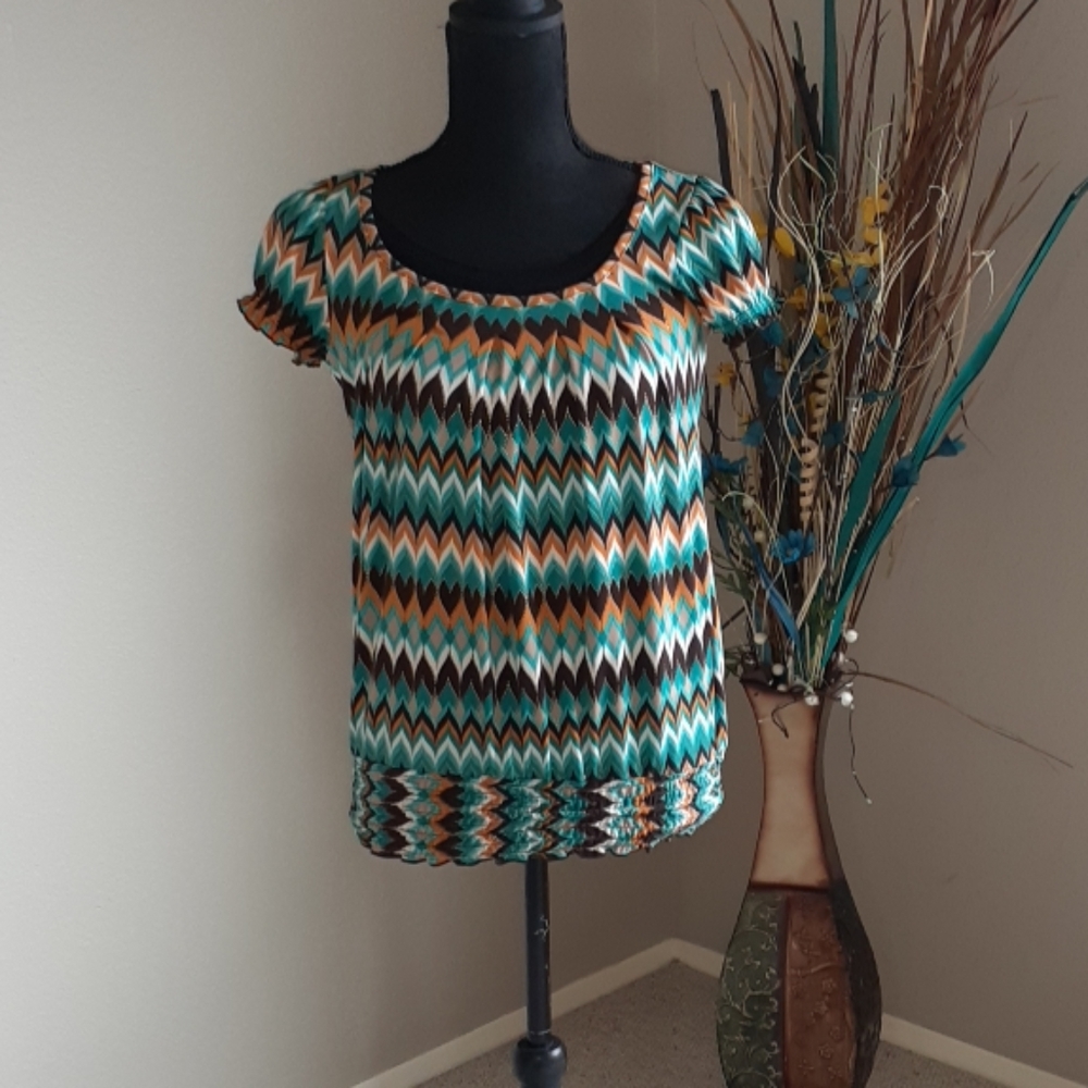 B-WEAR Shirred Gathered Short Sleeve Tunic Top S